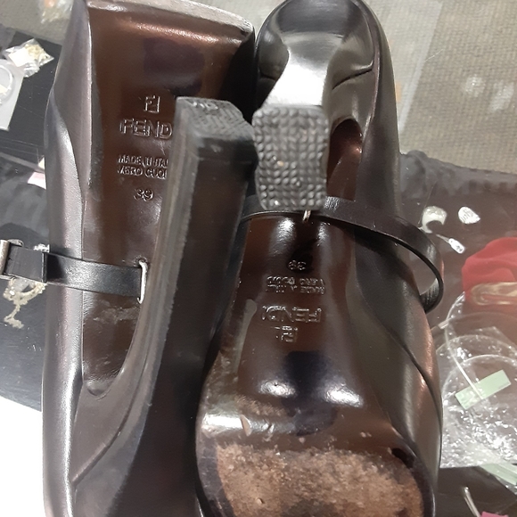 FENDI PUMPS - Picture 4 of 4